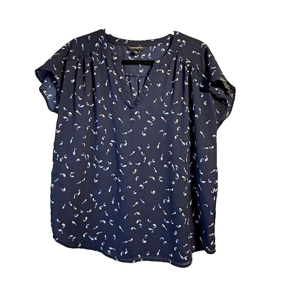 Banana Republic Women M Navy Blue Fish Print Blouse Top Short Sleeve Chiffon
